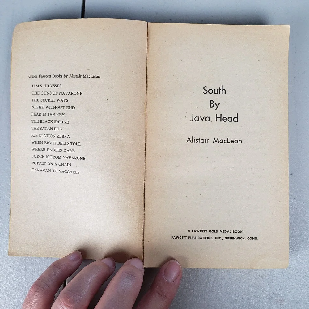 South By Java Head Alistair MacLean Vintage 1958 Fawcett Gold Medal Paperback